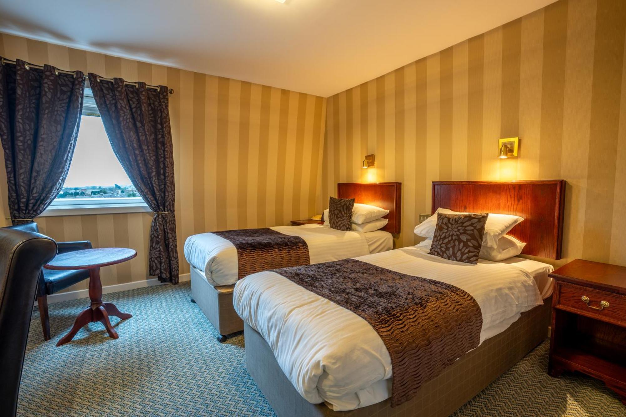 Cairndale Hotel & Spa Dumfries Buitenkant foto