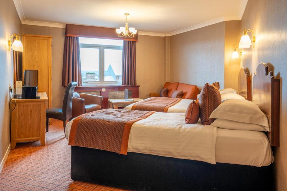 Cairndale Hotel & Spa Dumfries Buitenkant foto