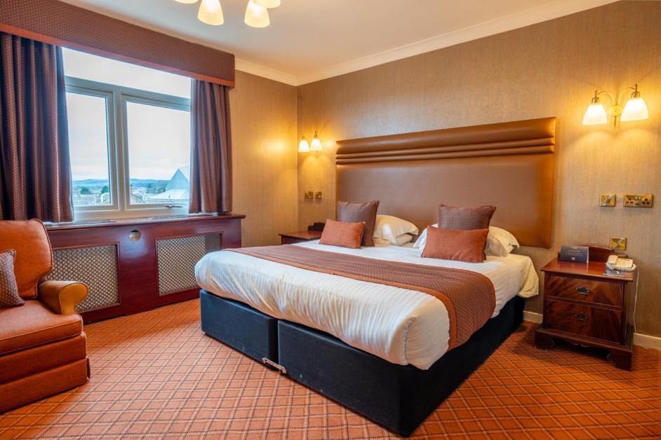 Cairndale Hotel & Spa Dumfries Buitenkant foto