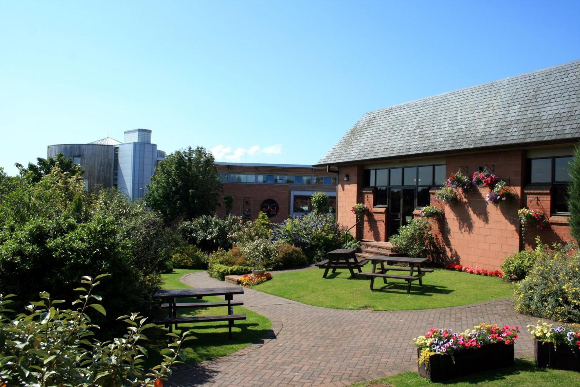 Cairndale Hotel & Spa Dumfries Buitenkant foto