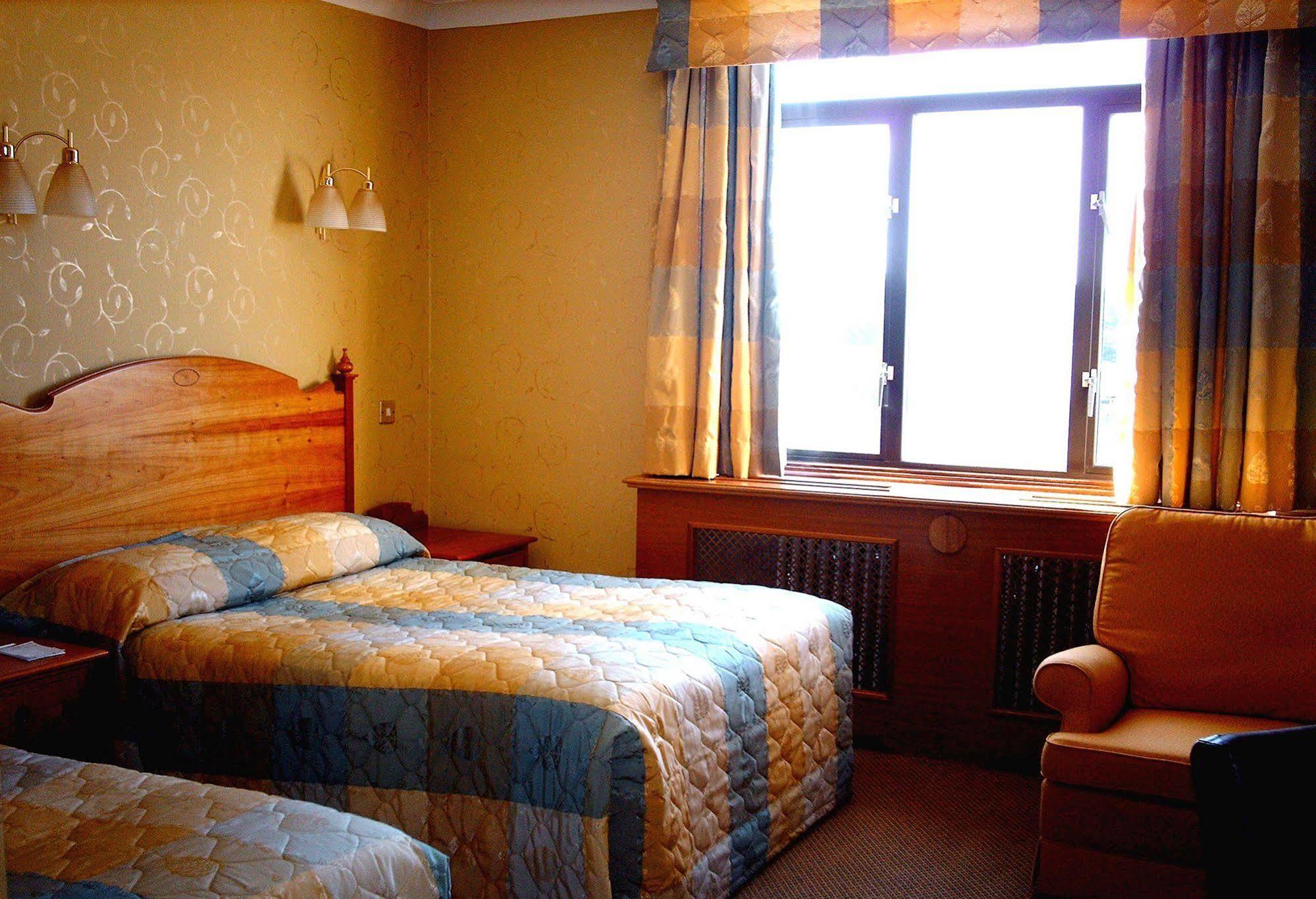 Cairndale Hotel & Spa Dumfries Buitenkant foto